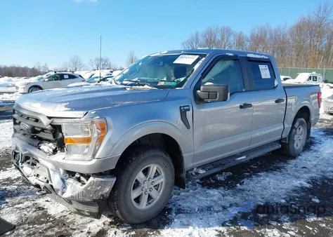 2021 Ford F-150 Xl z USA, uszkodzony, nr VIN 1FTEW1EP4MFC76104